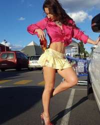 Yeni seksapel escort Esila